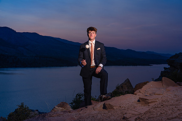 Dynamic Senior Portraits by Vanessa Houk Photography