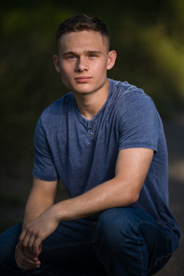 Dynamic Senior Portraits by Vanessa Houk Photography