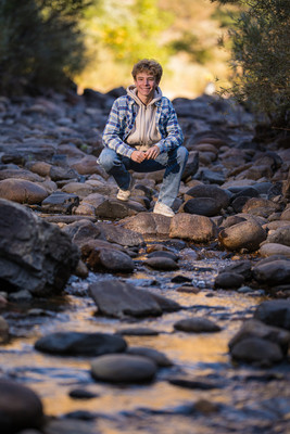 Dynamic Senior Portraits by Vanessa Houk Photography