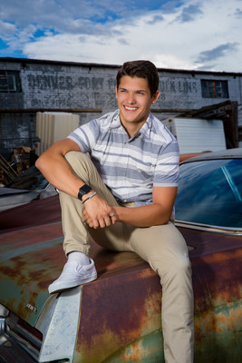 Dynamic Senior Portraits by Vanessa Houk Photography