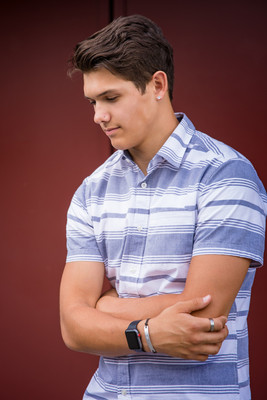 Dynamic Senior Portraits by Vanessa Houk Photography
